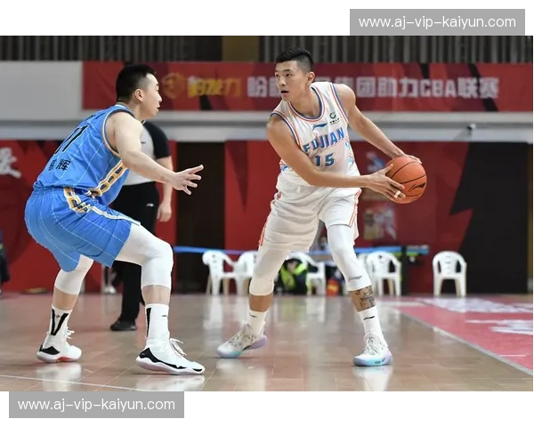 铁血御林军与魔都大鲨鱼的巅峰对垒:一场关乎城市尊严的京沪篮球演义 铁血御林军与魔都大鲨鱼的巅峰对垒:一场关乎城市尊严的京沪篮球演义